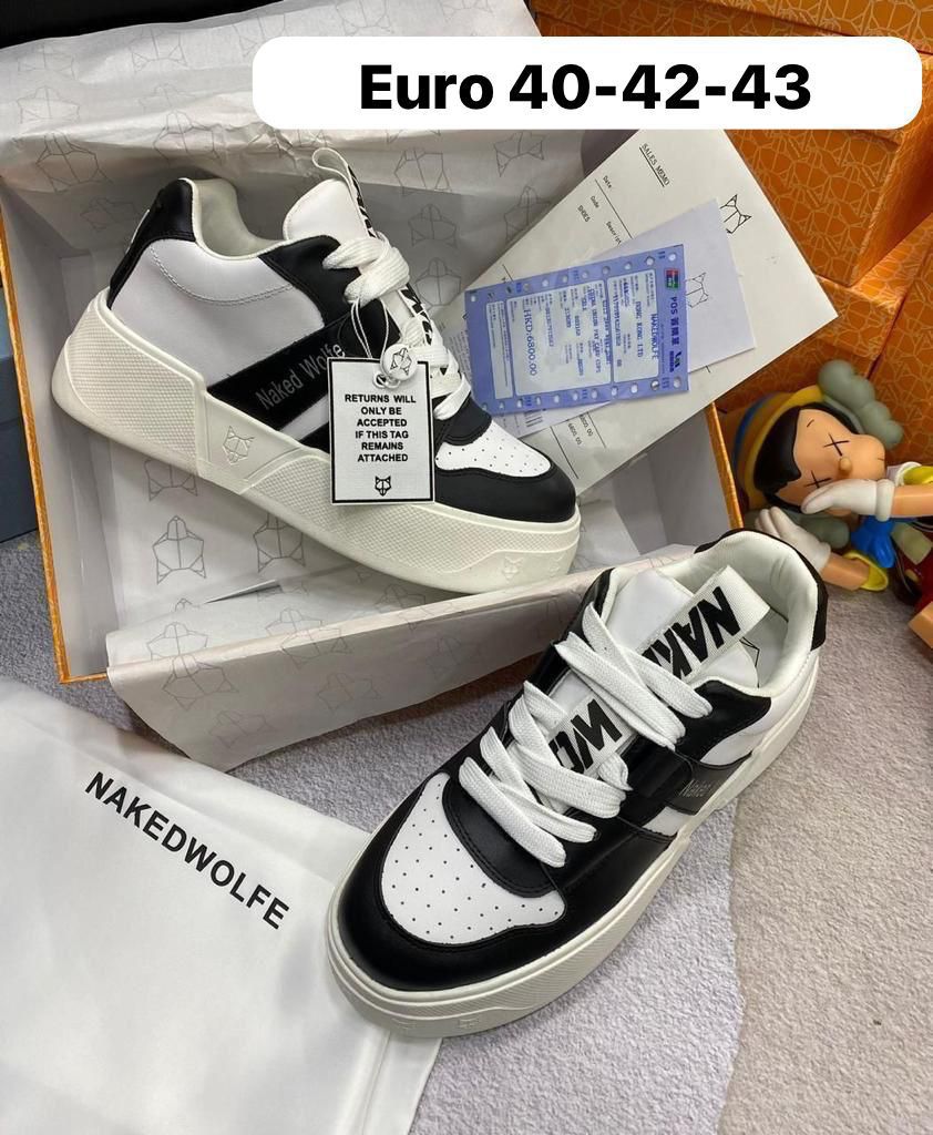 Naked Wolfe Blanca-Negra