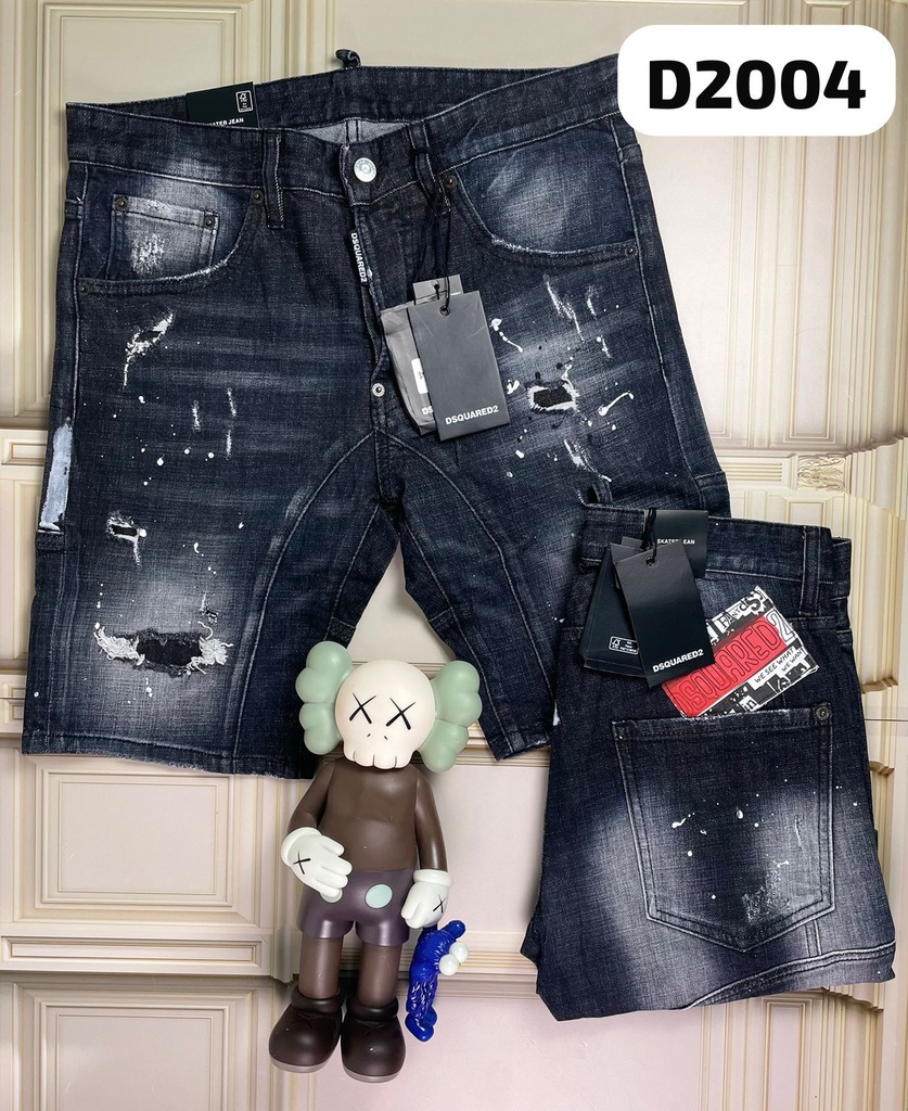 Short Dsq D2004