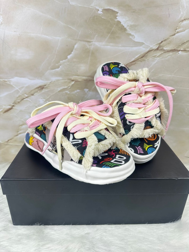 Sandalia Multicolor Negro