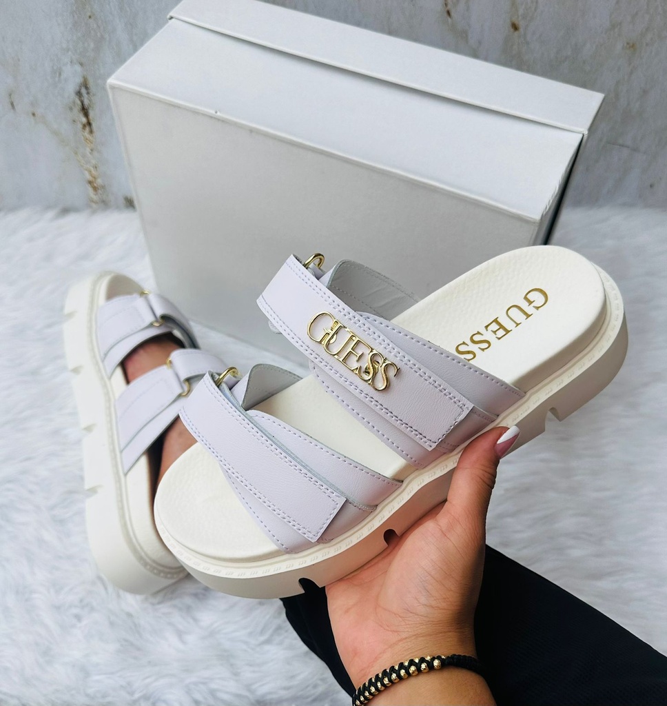 Sandalia Guess Blanco Logo 1