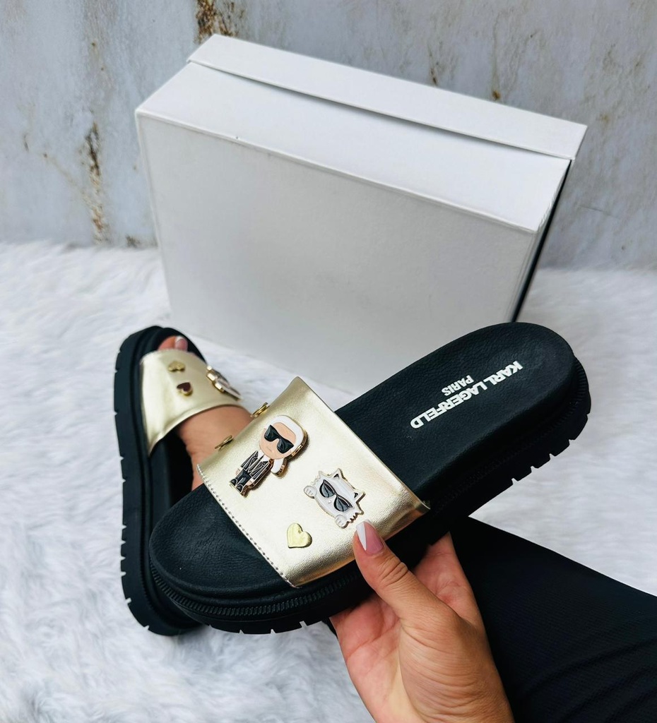 Sandalia Karl Lagerfeld Dorada