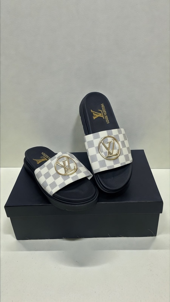  Sandalia Louis Vuitton Bajita Beige Sk