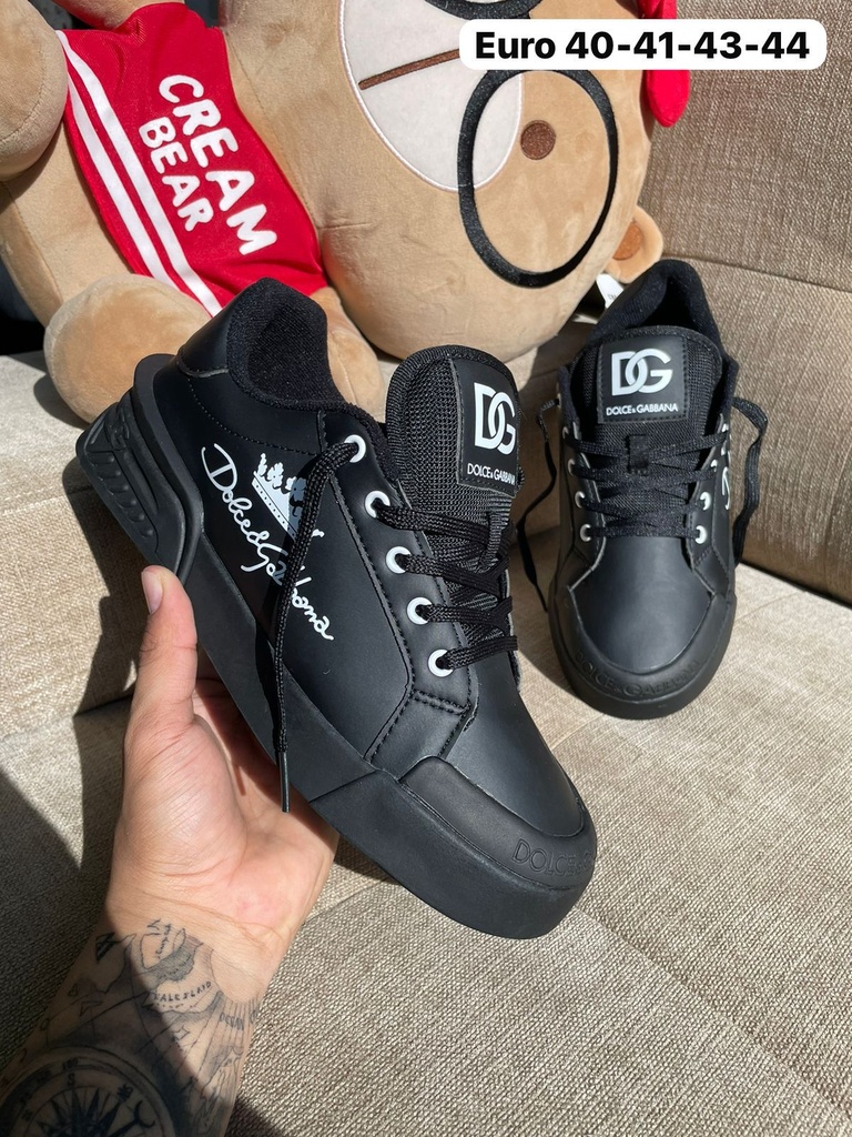 Dolce & Gabbana GA375