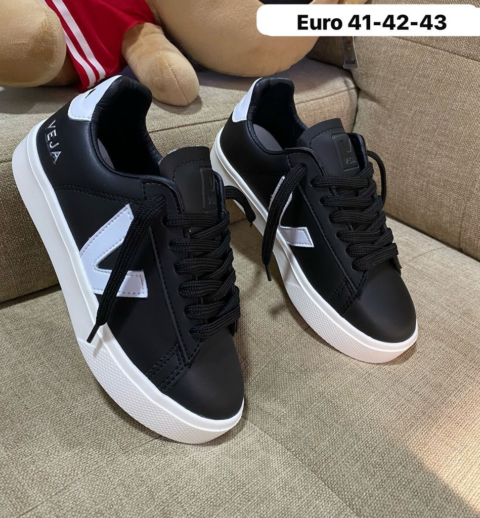 Veja  Negro VJ7
