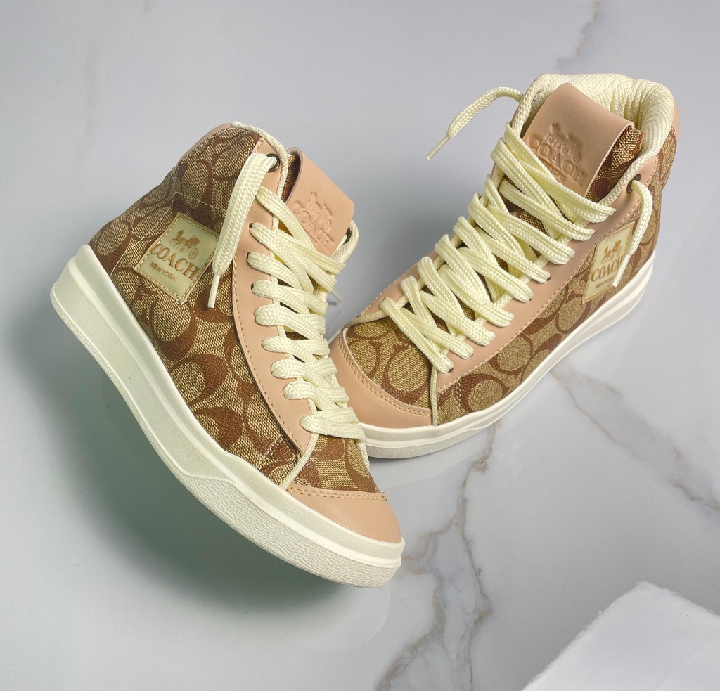 Coach Bota Palo Rosa CH57