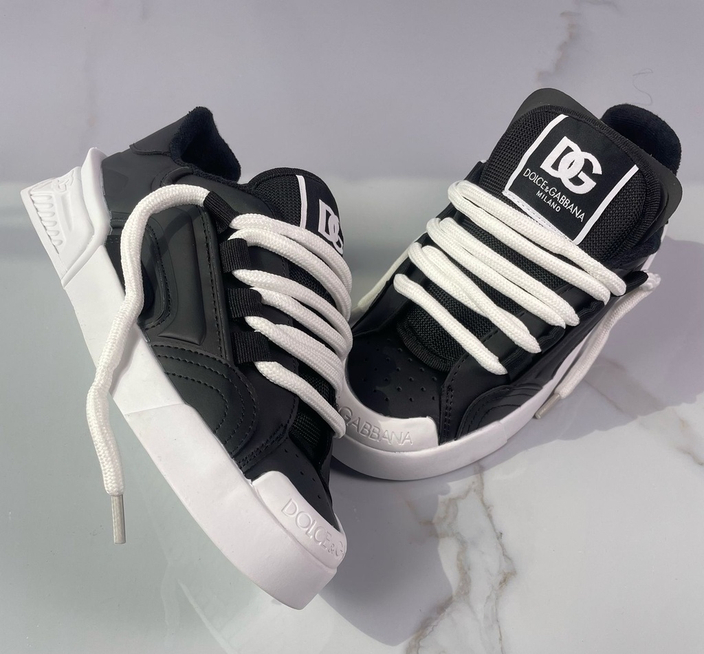 Dolce & Gabbana Lace Negro