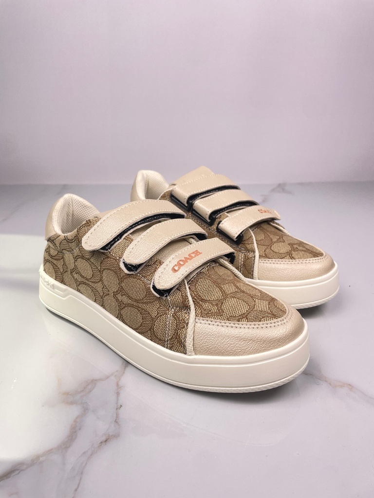 Coach Adhesivo Dorado CH60