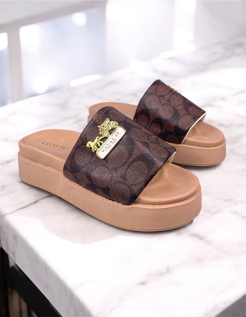 Coach Sandalia Cafe Oscuro