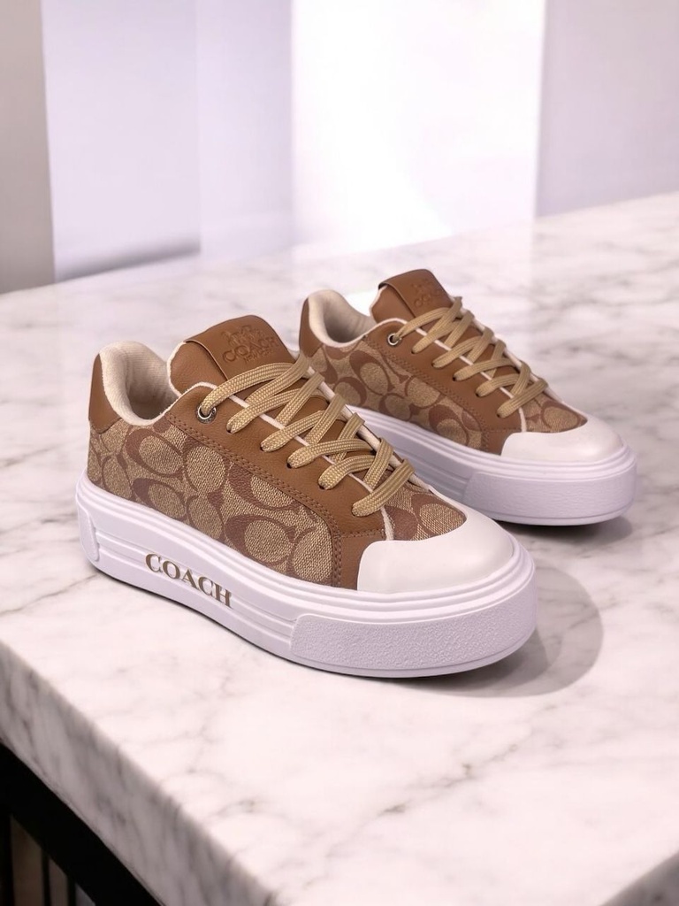 Coach Plataforma Cafe CH64