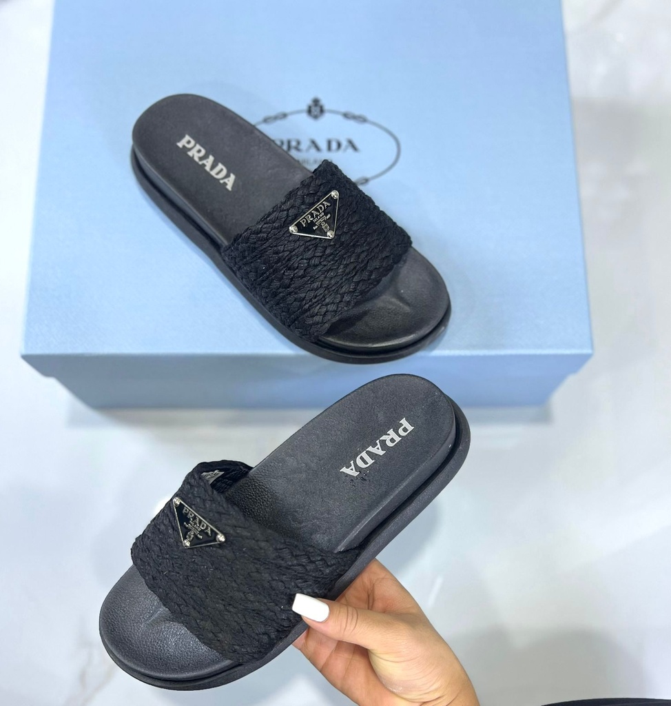 Sandalia Prada Tejida Negro  