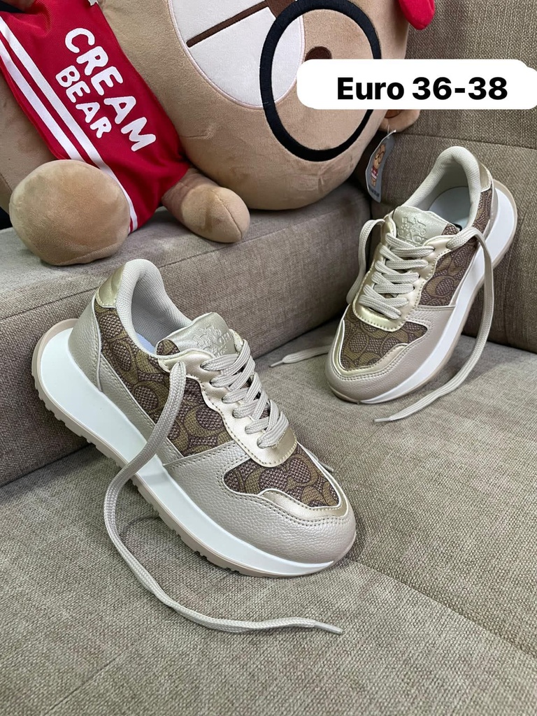 Coach Café Tela