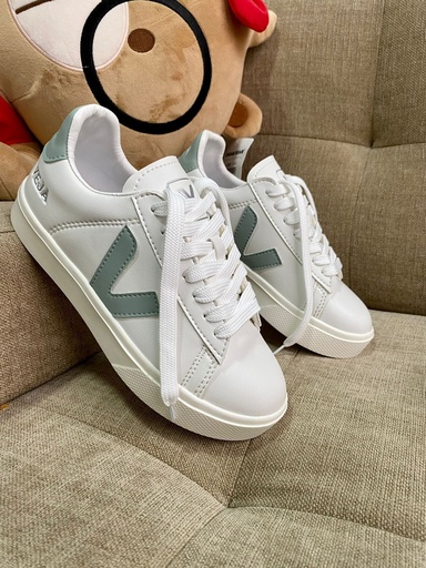 [Veja  Cordon] Veja  Cordon