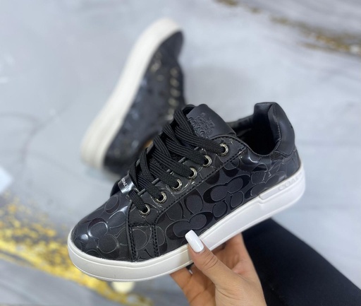 Coach Charol Pin Blanco