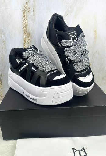 Naked Wolfe Plataforma Negra Blanca 