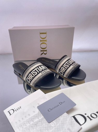 Sandalia Cristian Dior Negro