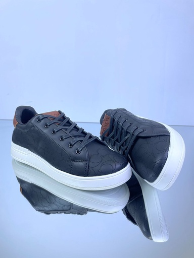 Coach Cuero Talon Cafe