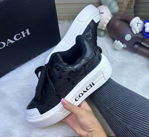 Coach Plataforma Charol Punta Blanca