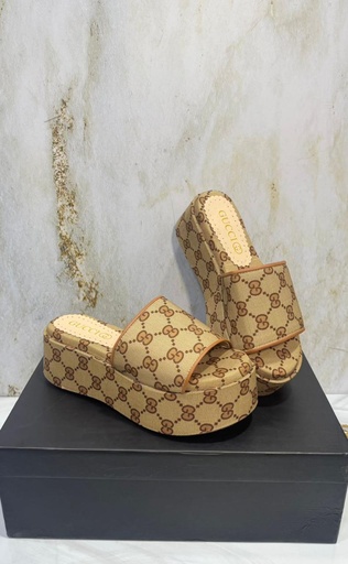 Sandalia Gucci Plataforma Cafe B