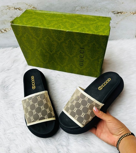 Sandalia Gucci Malla Blanca