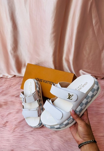 Sandalia Louis Vuitton Suela Cuadros Lisa 1