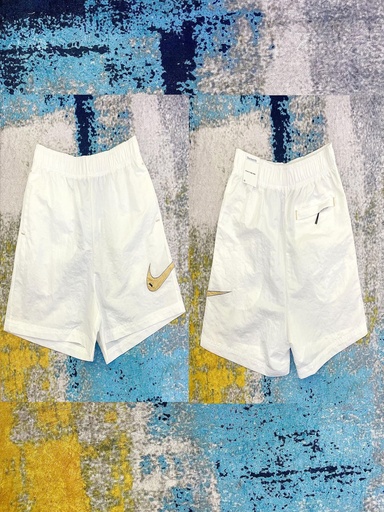 Pantaloneta Nike