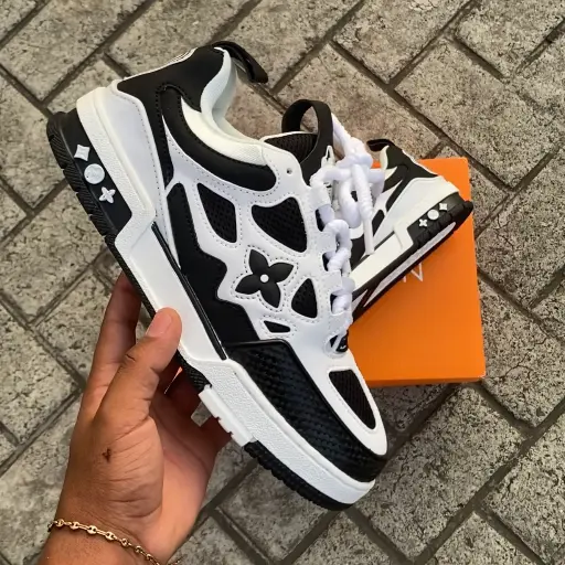 Louis Vuitton Skate AAA Negro Blanco